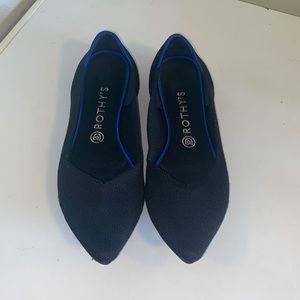 Rothy’s solid black size 10.5 Pointy shoes